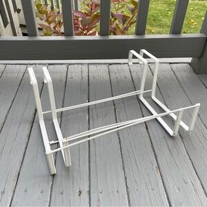 2 Adjustable Flower Box Holders, white